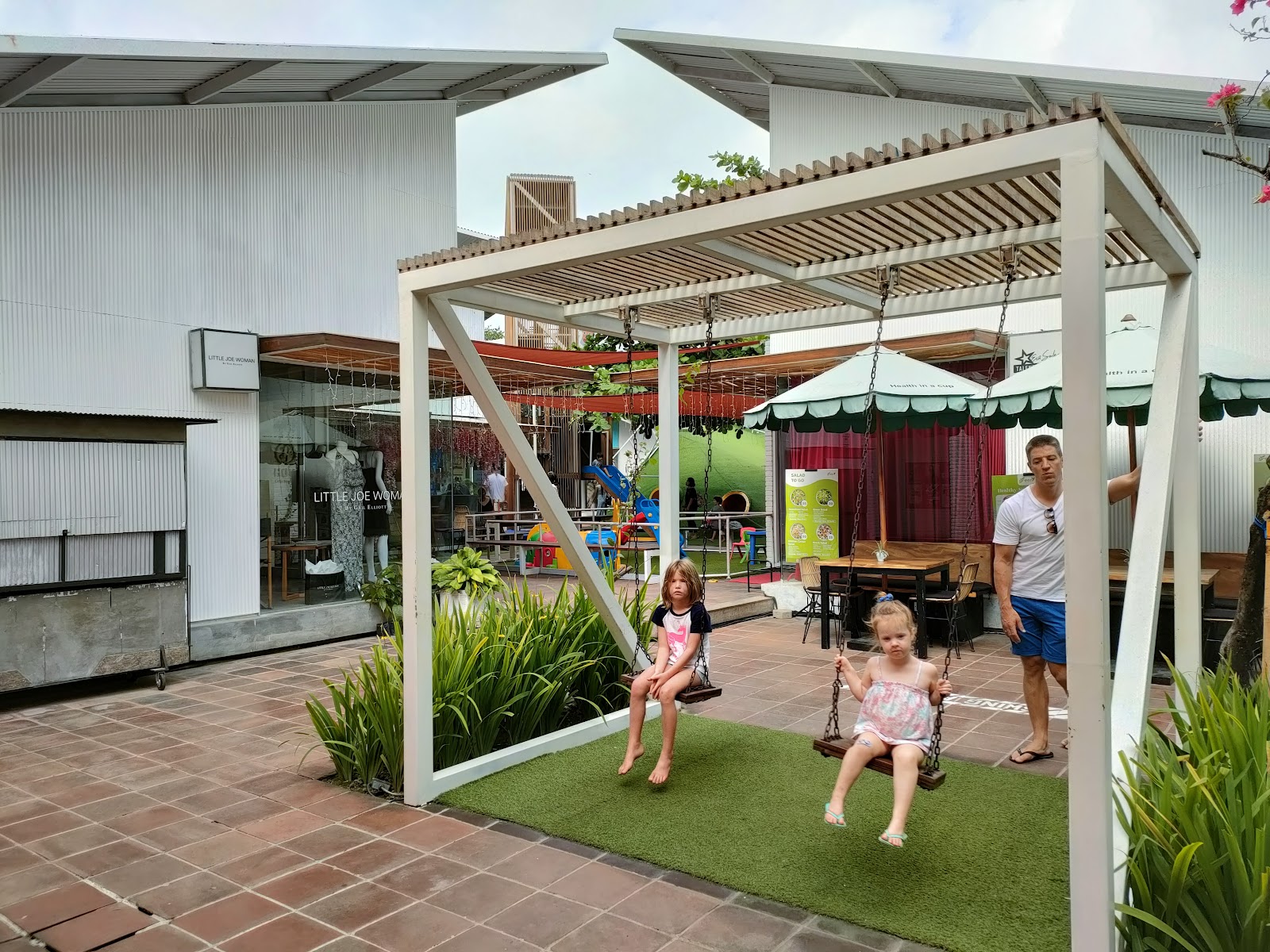 Shop and Play Kids